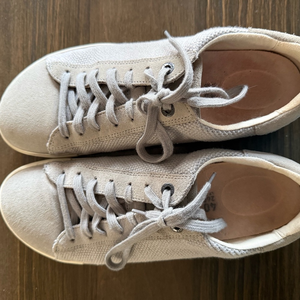Birkenstock Light Gray Lace-Up Casual Sneakers